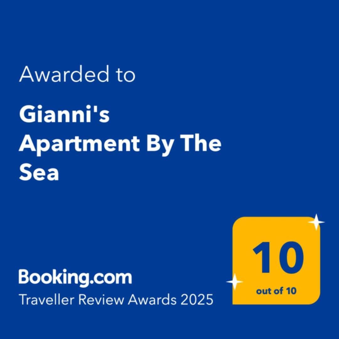 Gianni'S Apartment By The Sea Ammouliani Exterior photo